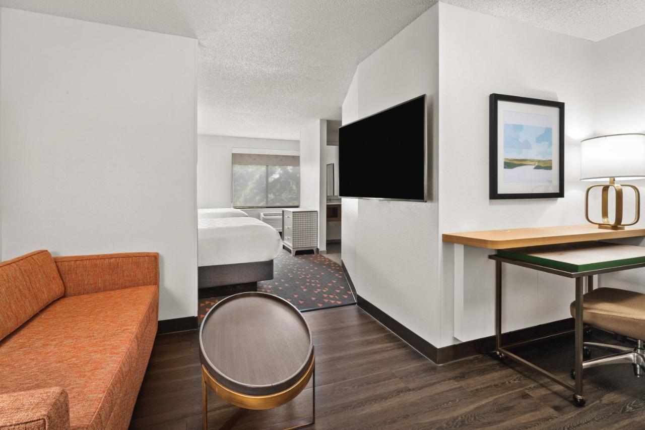 Holiday Inn & Suites Bothell An Ihg Hotel Eksteriør billede