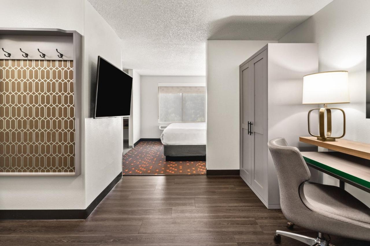 Holiday Inn & Suites Bothell An Ihg Hotel Eksteriør billede
